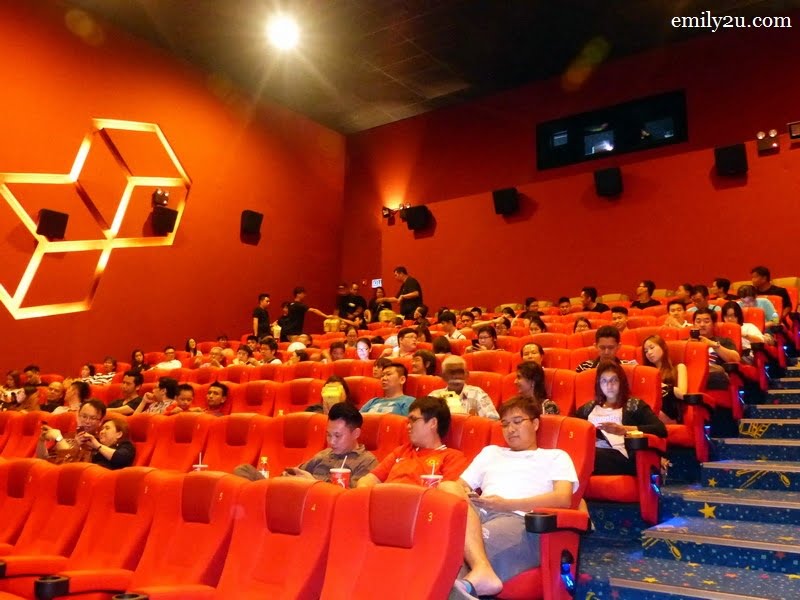 6. Honorians wait for the movie to commence 