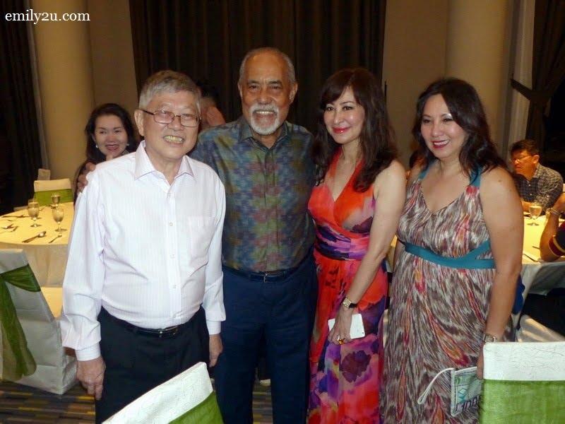 3. L-R: Mr. Peter Chan, Tan Sri Dato’ Seri Haji Megat Najmuddin  and a couple of friends from Kuala Lumpur