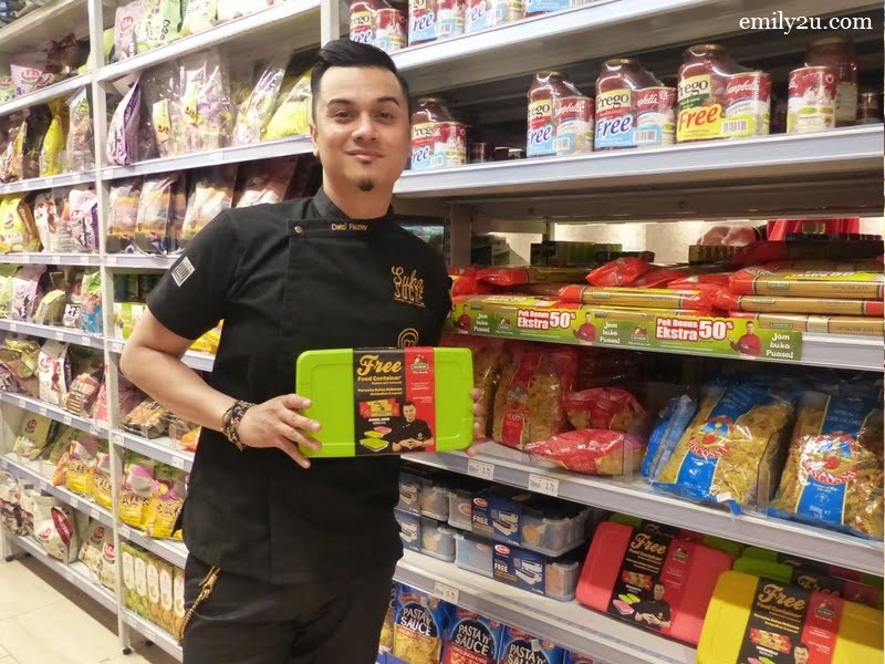 1. Dato’ Fazley Yaakob poses with one of the products he endorses