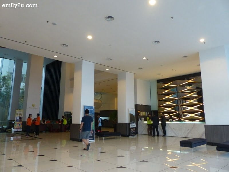 3. Grand Alora Hotel lobby