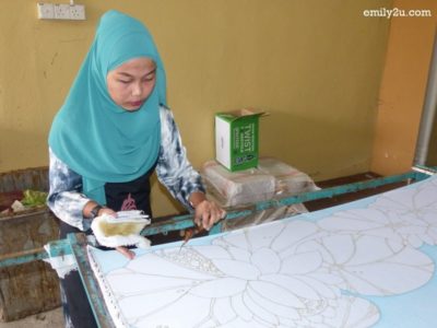 14. batik canting