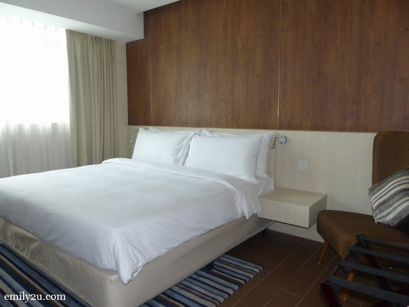 8. bedroom with king bed