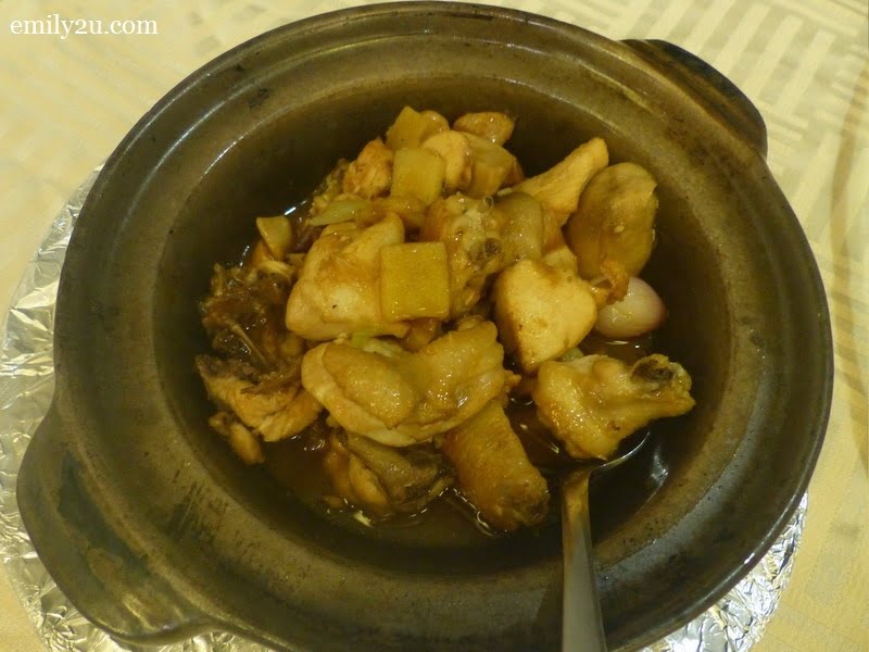 7. from the à la carte menu: Shanghai-style Stewed Chicken (RM15)