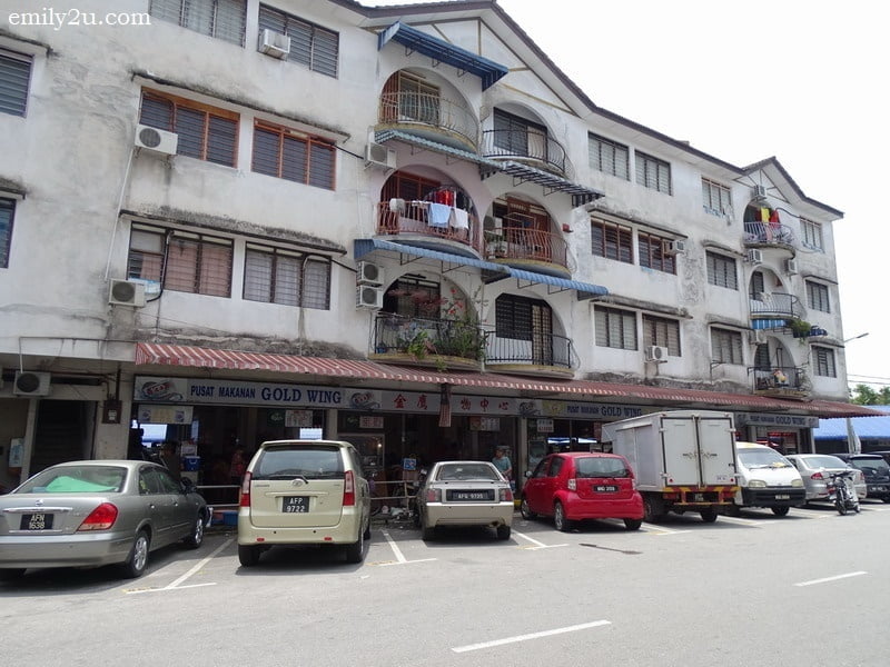 4. Pusat Makanan Gold Wing in old Kampar