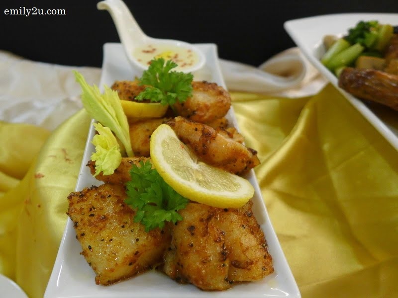 4. Grilled Fish with Lemon Butter Sauce