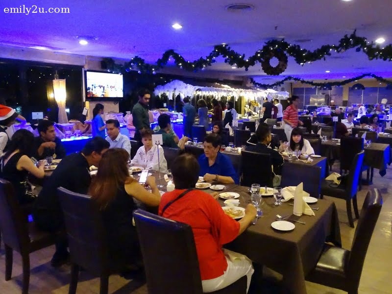 3. diners celebrate Christmas at Tower Regency Hotel, Ipoh