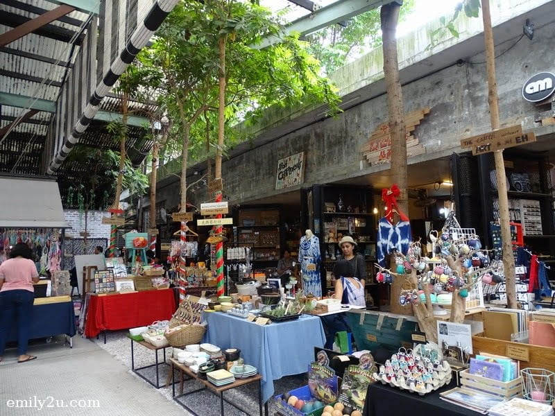 2. Kong Heng Square Artisan Market