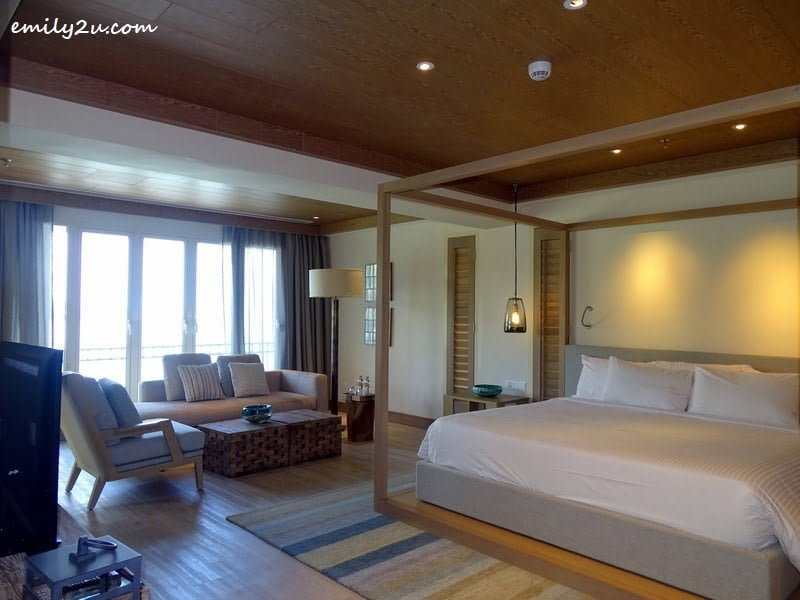 11. Signature Sea View Suite with Spa
