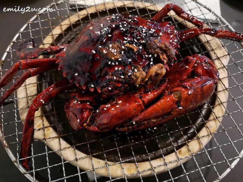 11. Charcoal-Grilled Marmite Crab