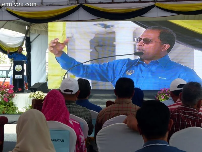 2. Dato' Seri DiRaja Dr. Zambry bin Abd. Kadir in his speech