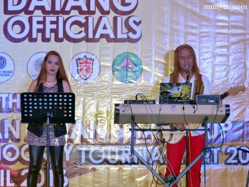 11 two-piece band