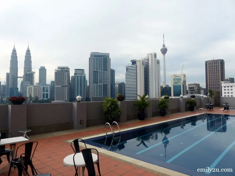 8. swimming pool on the 10th floor