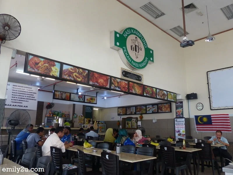 9. dining floor