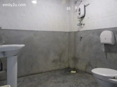 7. attached bathroom