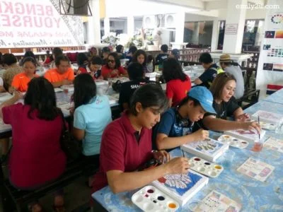 19. hands-on batik painting 