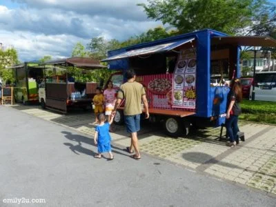 6. food trucks ready to serve