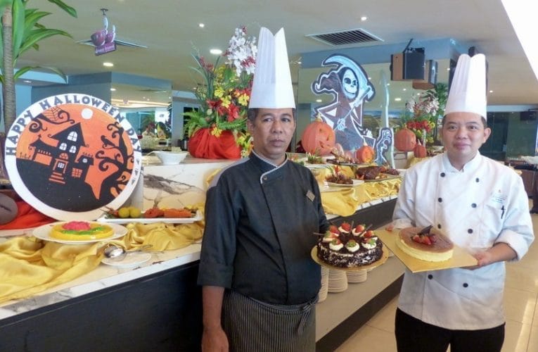 Chef’s Signature Dishes for Buffet Lunch @ Palong Coffee House