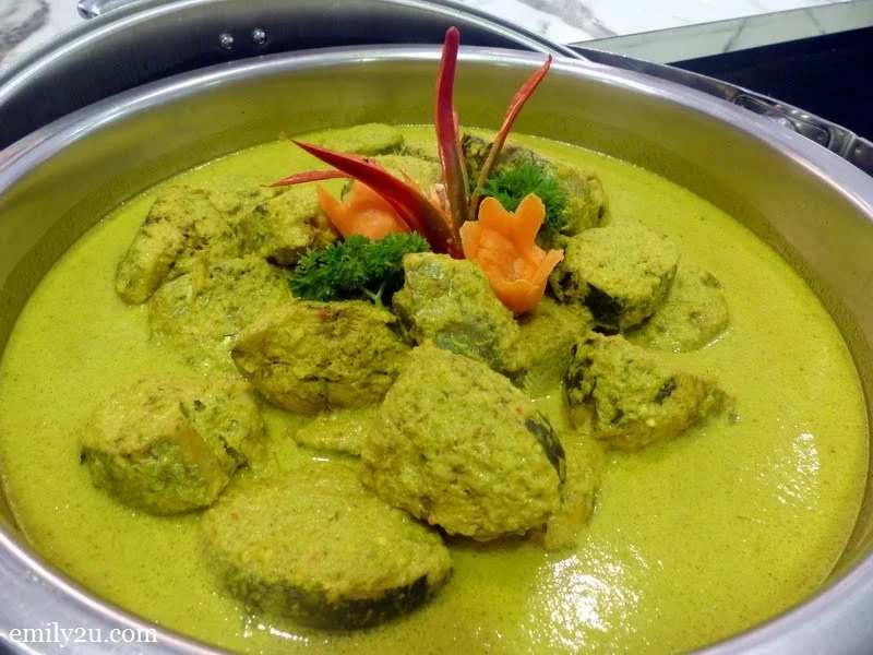 4. ikan masak cili padi