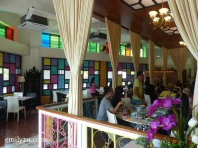 8. Restaurant Peranakan Place