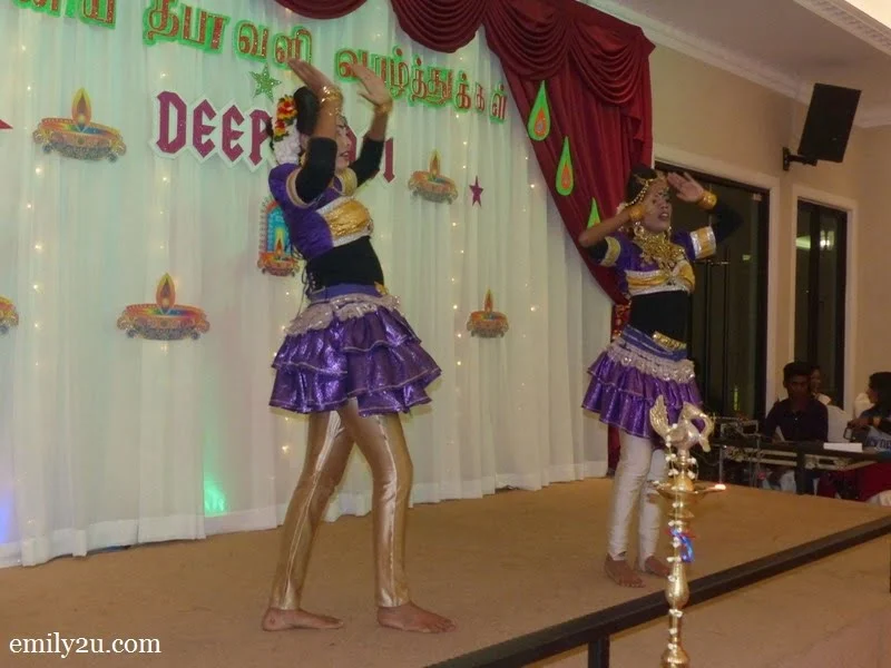 12. Indian dance performance