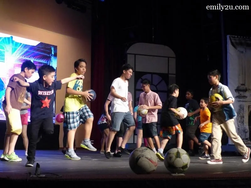 2. kids playing in the streets