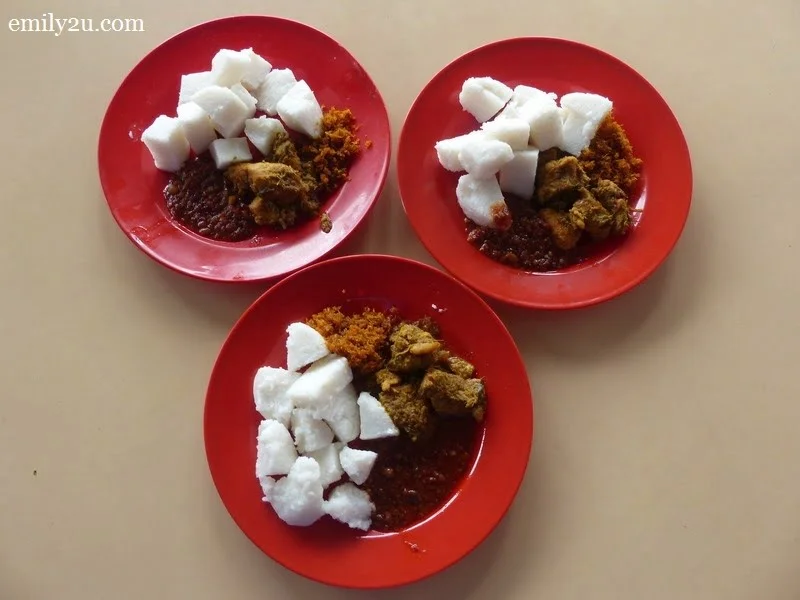 2. lontong kering