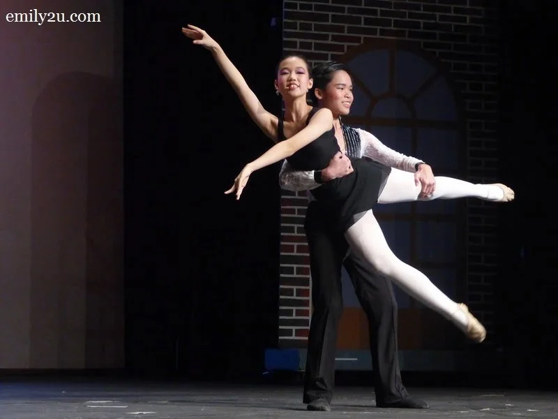 4. Swee Lin learns ballet