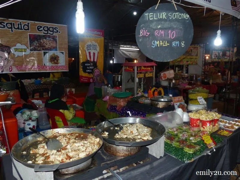 10. telur sotong