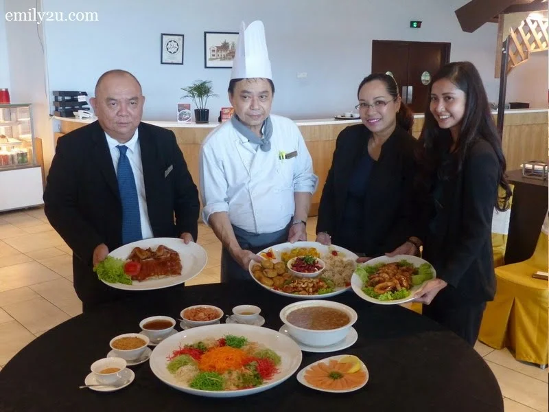introducing the Chinese New Year menu of Casuarina@Meru (L-R): Director of Operations Eugene Lee, Chinese Chef Lee Chee Kheong, Director of Sales Sabrina Ahmad Tah & Marcom Manager Norafiza Bt. Abu Seman