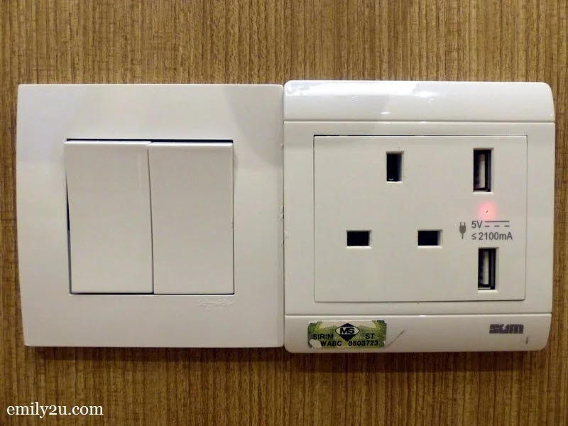 11. switches, power point and USB charging ports