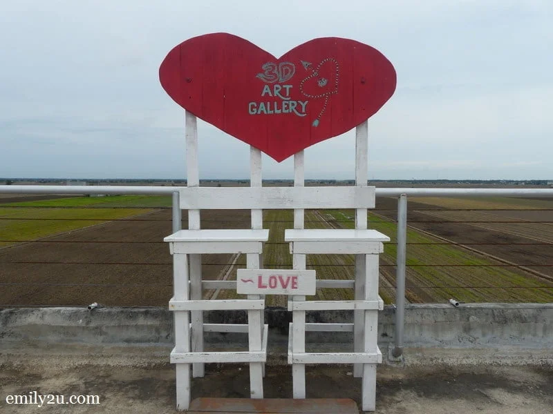 14. Love seat