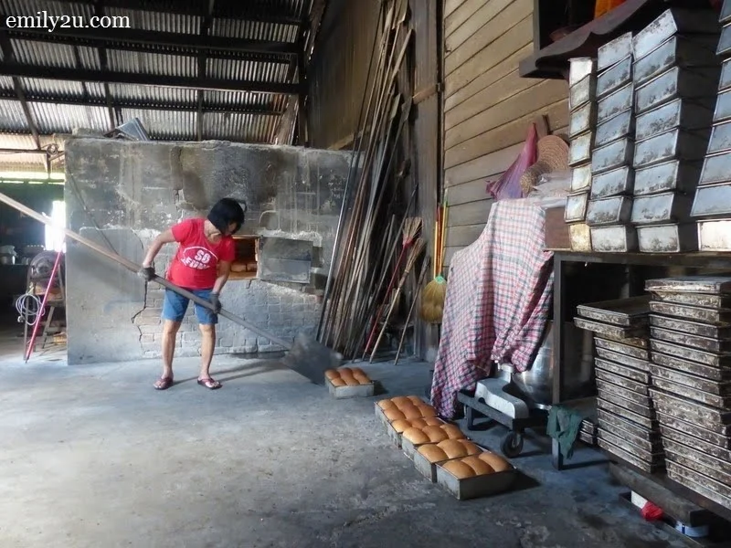 15. a visit to Kim Hock Bakery, Ayer Tawar