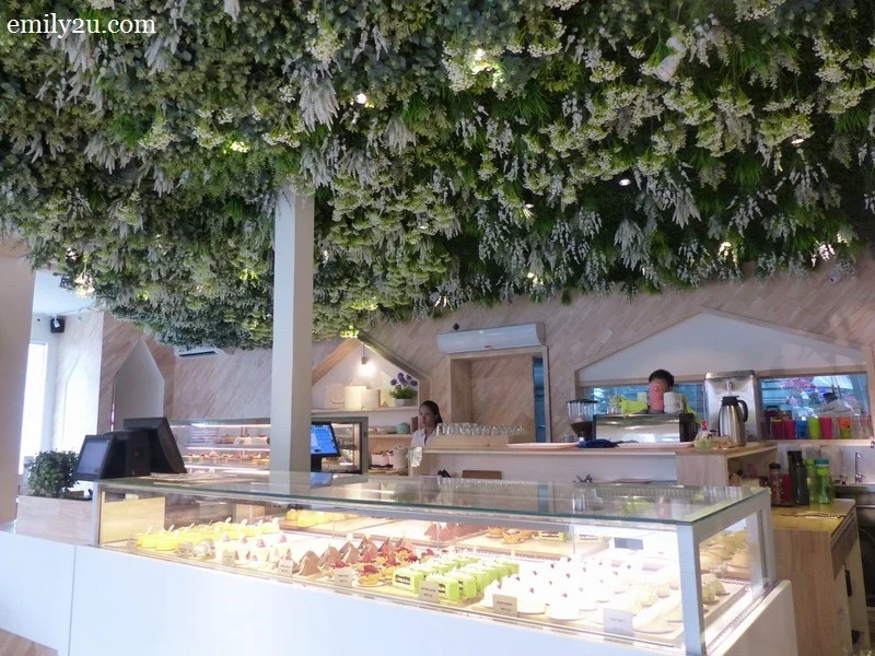 2. cakes and pastry counter