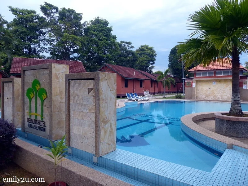 4. swimming pool