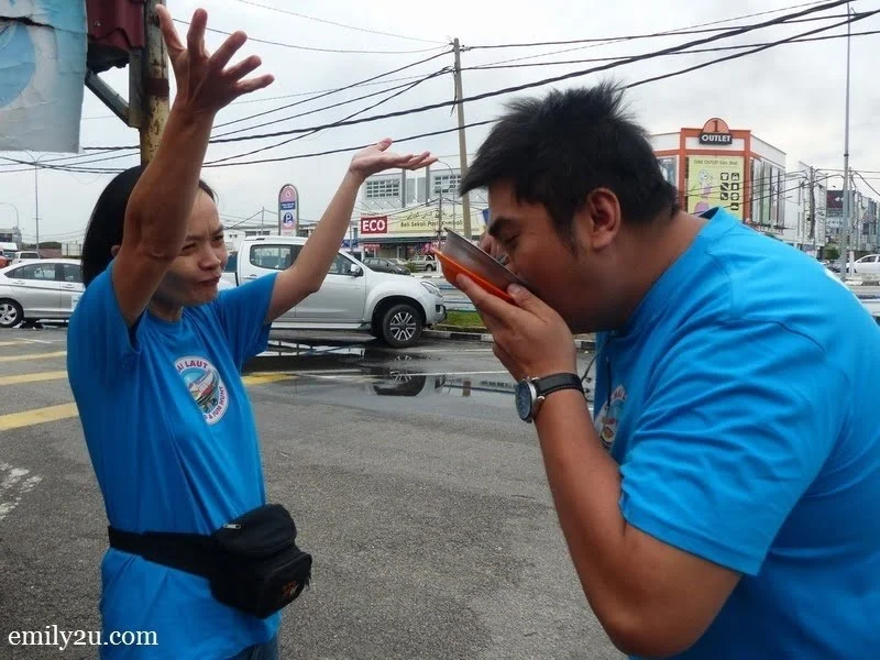 4. Phil downs a bowl of James Cendol in Sitiawan, as wife Ann feels exasperated 