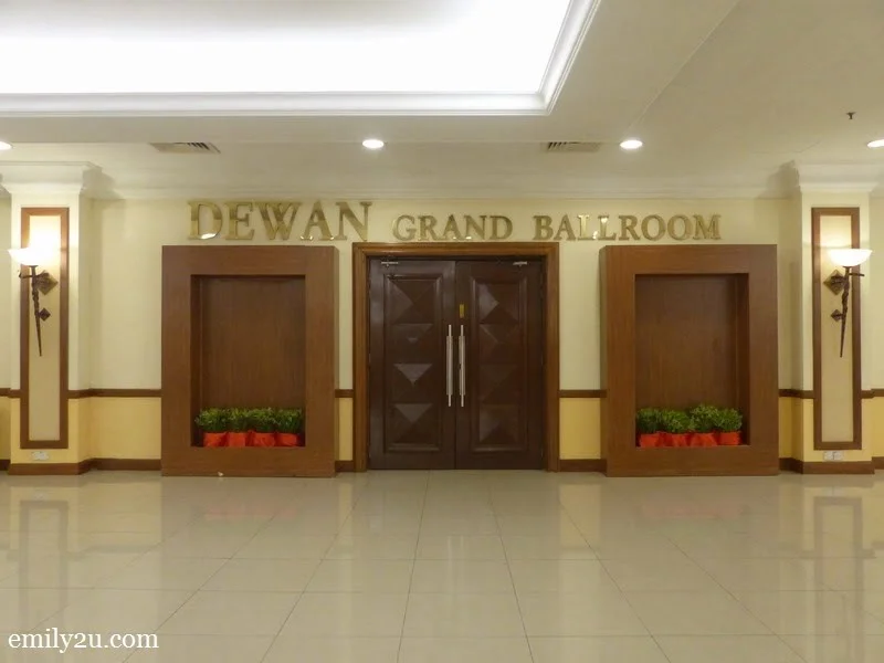 5. ballroom