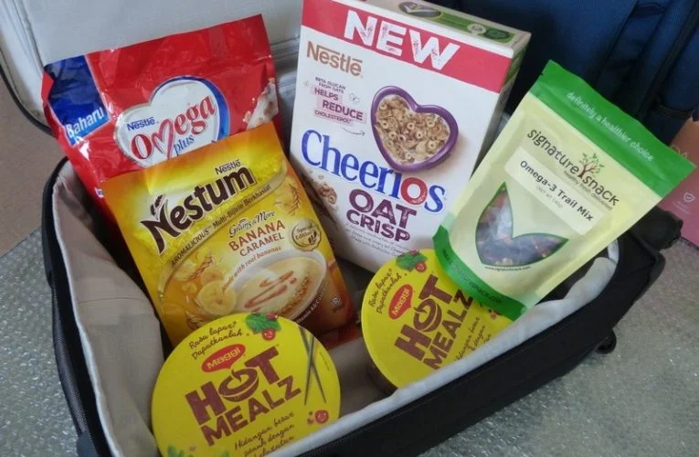 Travel Light, Eat Cheap