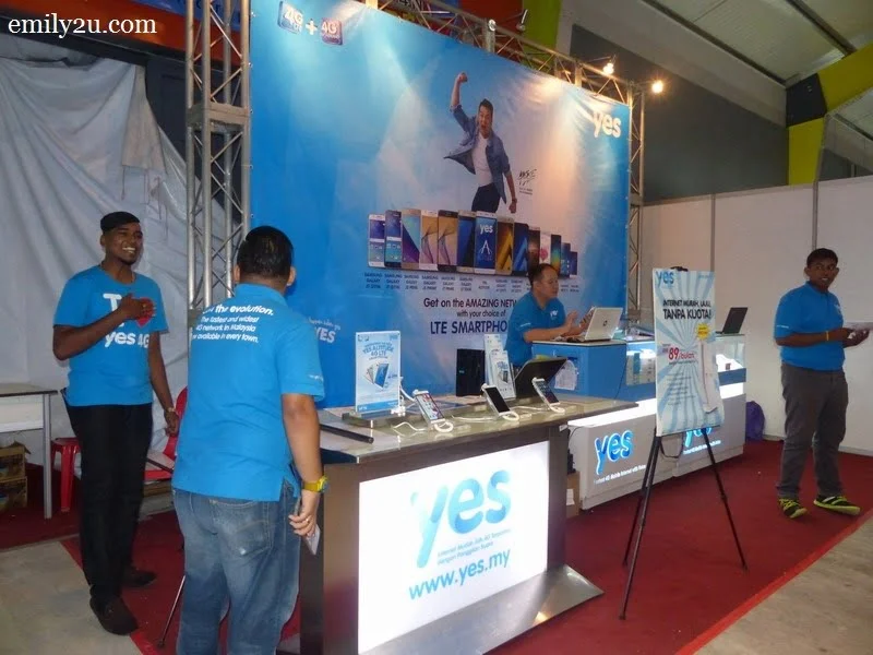5. Yes booth