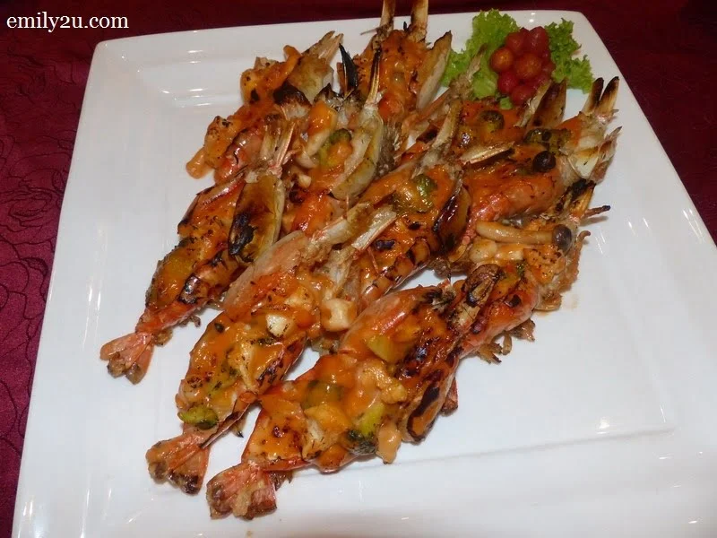 5. Baked Fresh River Prawn with Tomato and Cheese