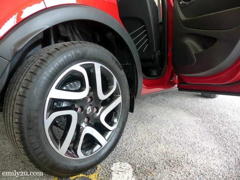 7. rear drum brakes