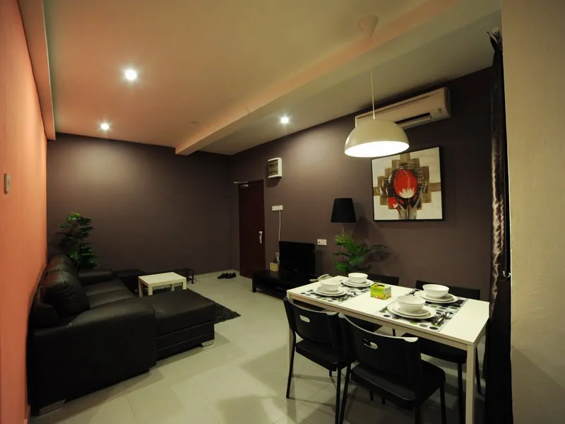 3-Bedroom Family - living room