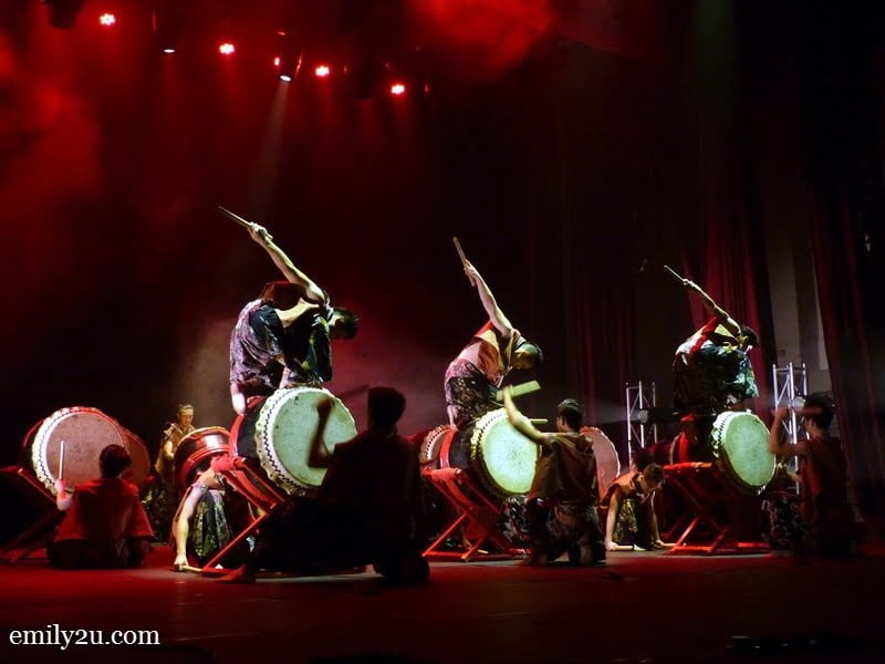 9 Hands Percussion