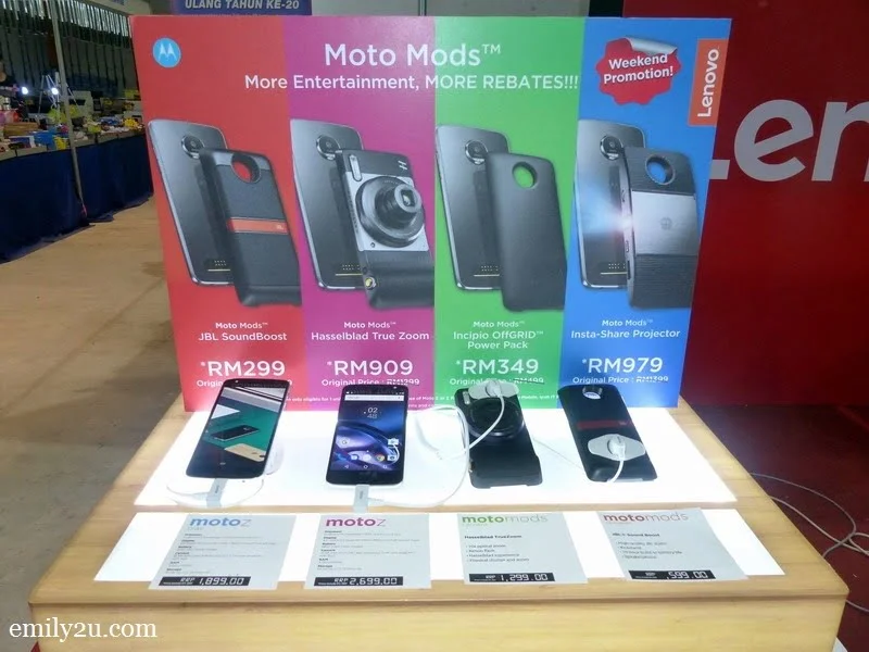  9. MotoZ phones and their mods at discounted prices