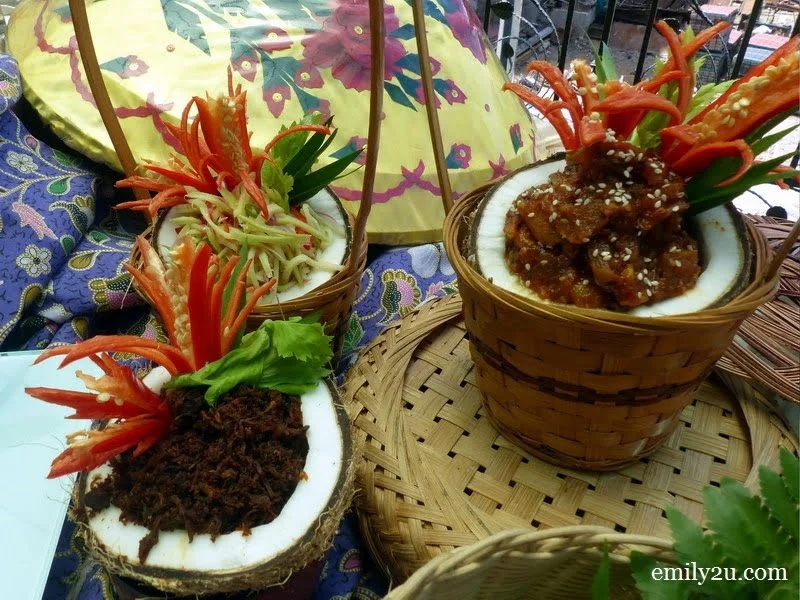 15. clockwise from left: serunding daging, kerabu mangga & acar
