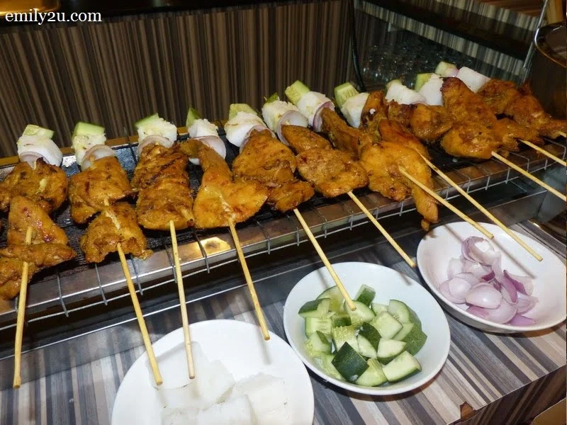 16. satay gadang ayam