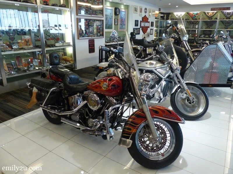 18. Harley-Davidson corner