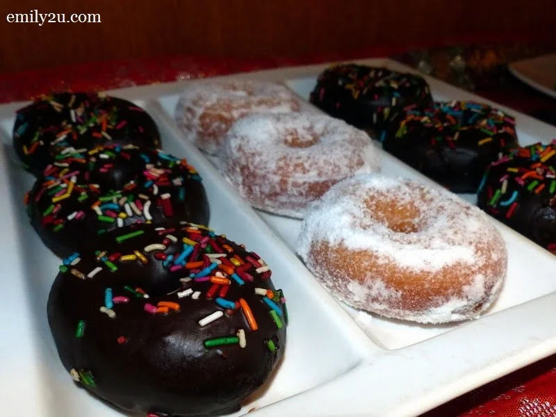 22. durian mini doughnut