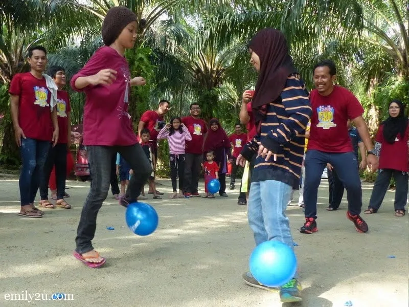  6. burst the opponent's balloon