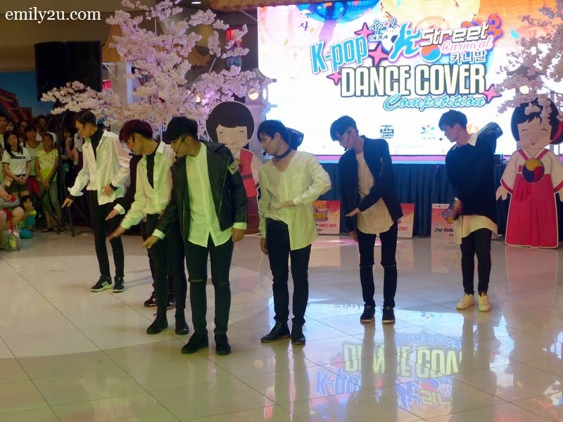 7 KPop Dance Cover Competition