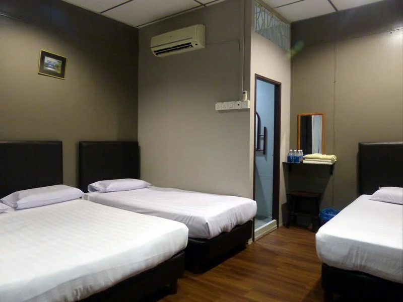 6. room for four